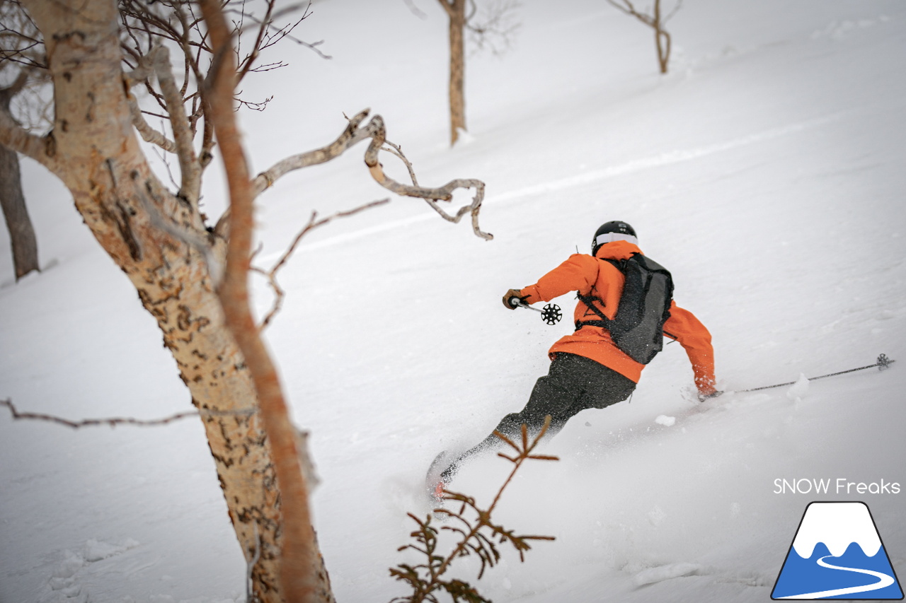 大雪山旭岳ロープウェイ｜パウダーが無くたって、スキーは楽しい！過去最高難度の雪面を思いっきり楽しむ1日(^^)/